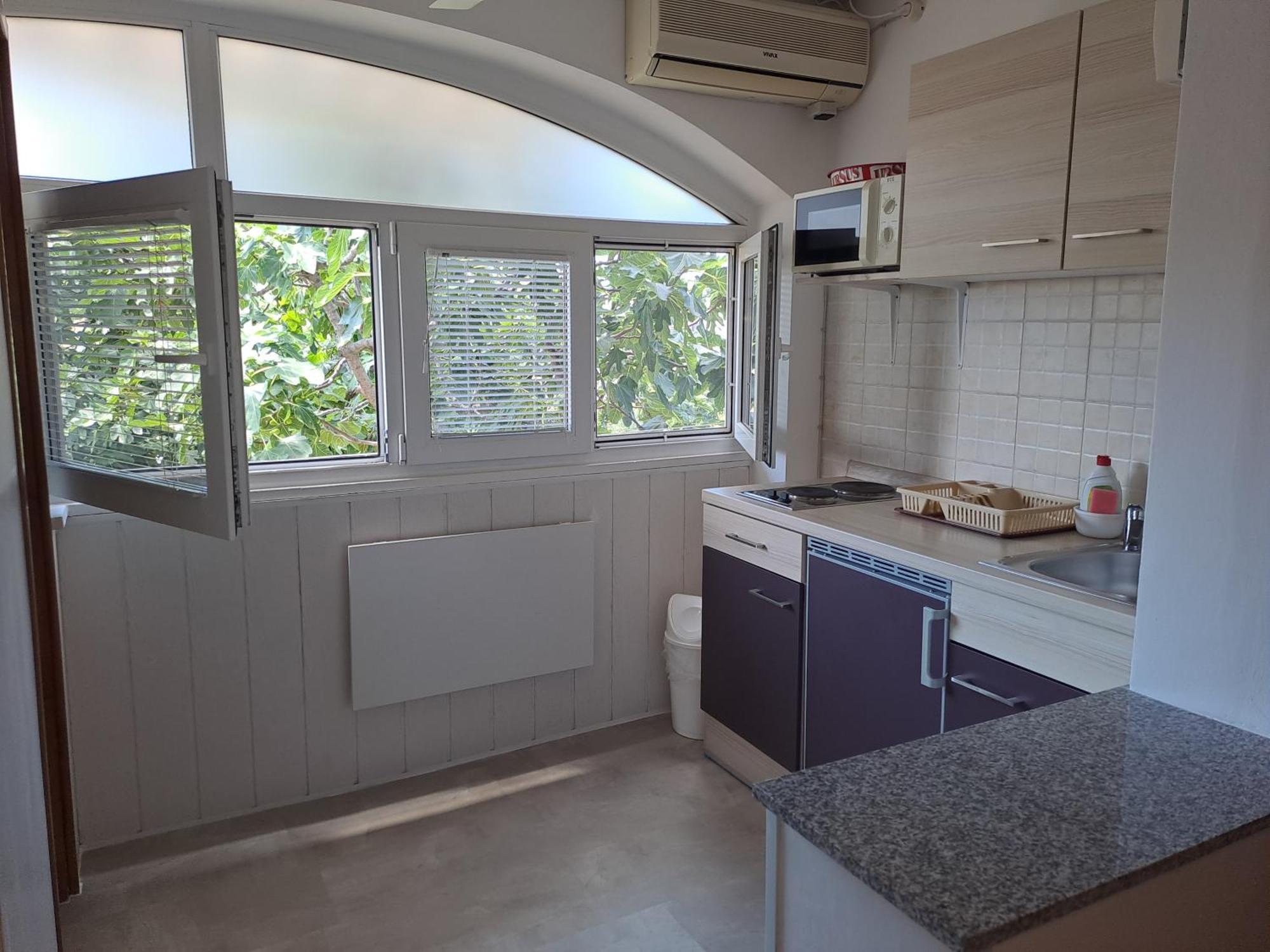 קרק Studio Apartments Maslinik מראה חיצוני תמונה