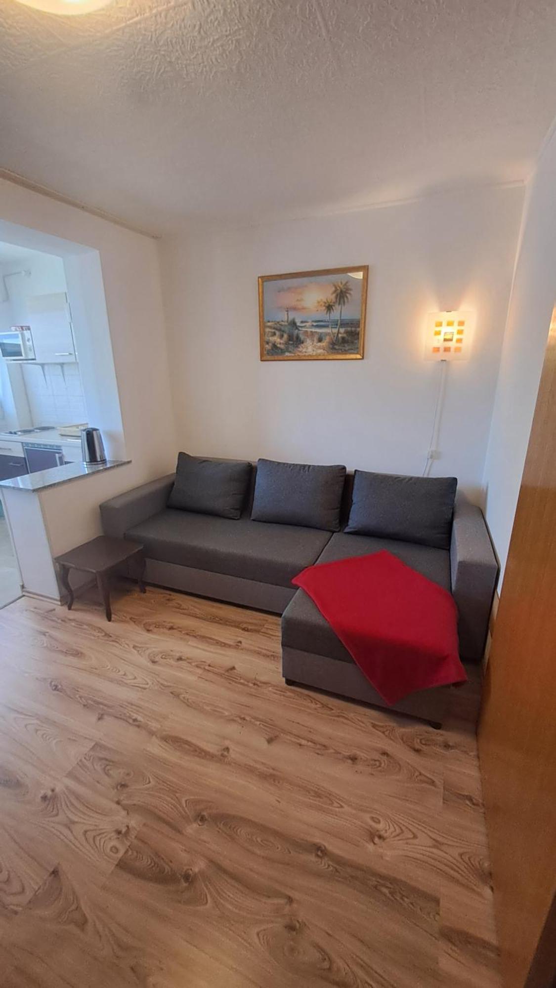 קרק Studio Apartments Maslinik מראה חיצוני תמונה