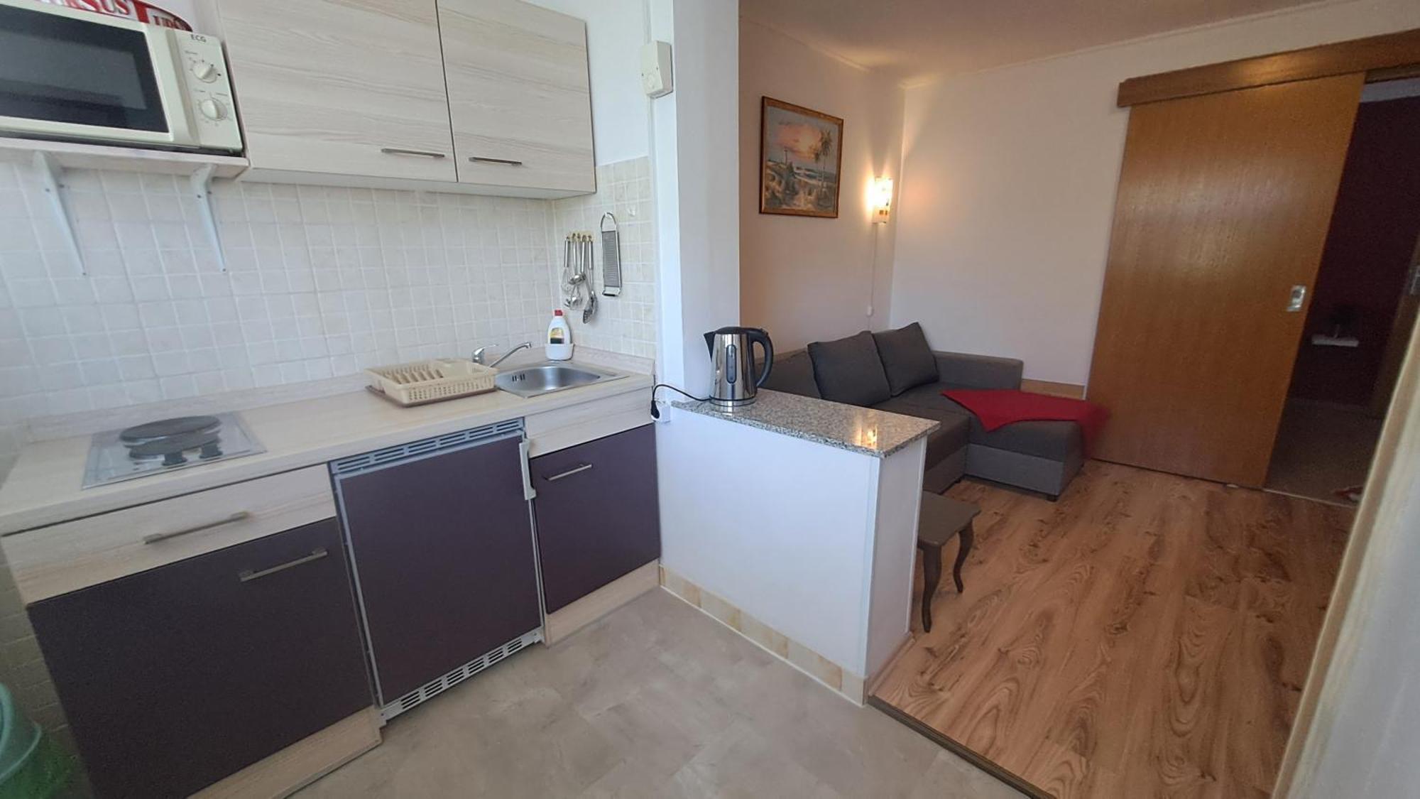 קרק Studio Apartments Maslinik מראה חיצוני תמונה